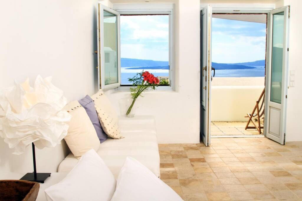 Вилла Dionyssos Cave House Ия Экстерьер фото